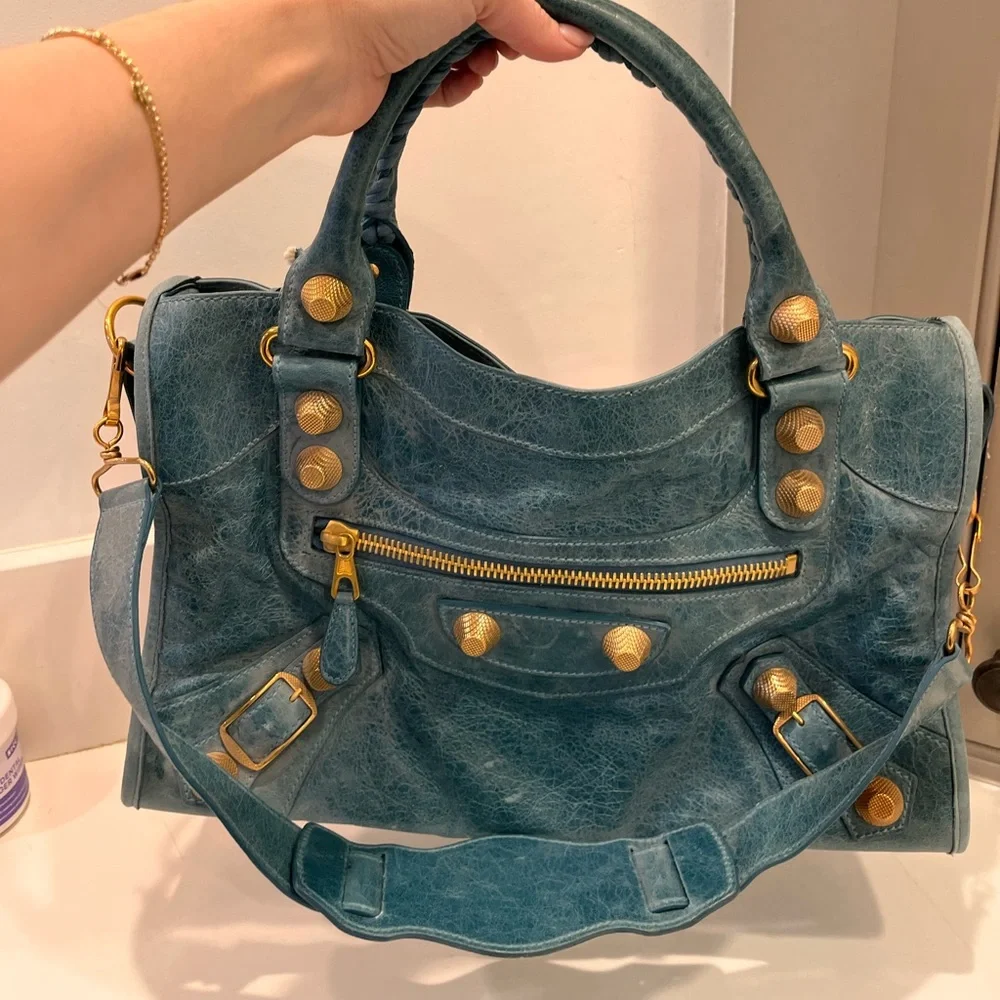 Balenciaga Classic City Bag – Turquoise Agneau Leather with Gold Hardware - Picture 8 of 12